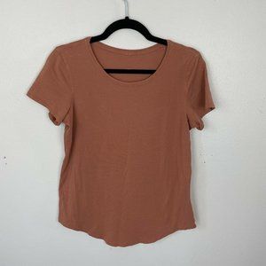 Lululemon Women's Love Crew Short Sleeve Pullover T shirt Size 6 Burnt Orange